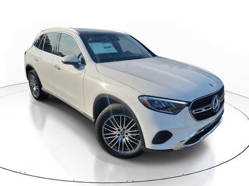 2026 Mercedes-Benz GLC 300 Base