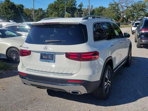 2025 Mercedes-Benz GLB 250 Base