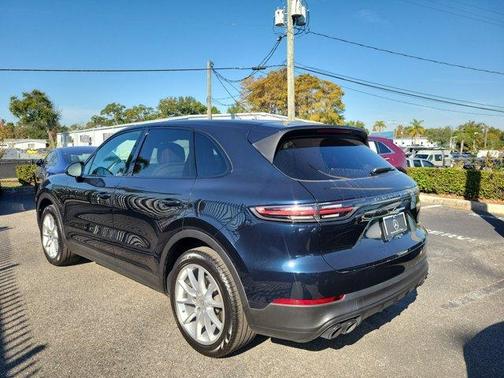 2020 Porsche Cayenne Base