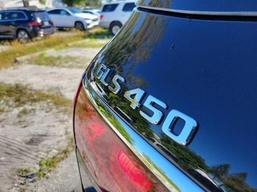 2026 Mercedes-Benz GLS 450 4MATIC