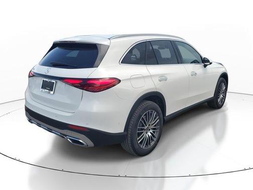 2025 Mercedes-Benz GLC 300 Base