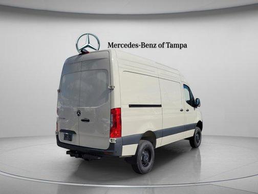 2026 Mercedes-Benz Sprinter 2500 Standard Roof