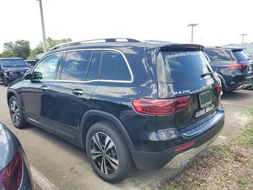2025 Mercedes-Benz GLB 250 Base