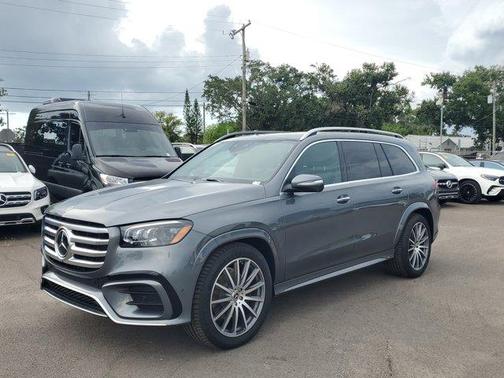 2025 Mercedes-Benz GLS 450 4MATIC