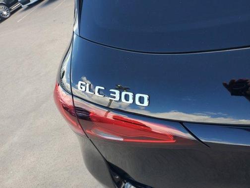 2023 Mercedes-Benz GLC 300 Base
