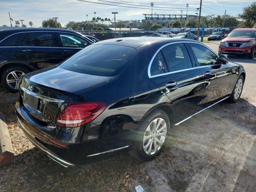 2017 Mercedes-Benz E-Class E 300