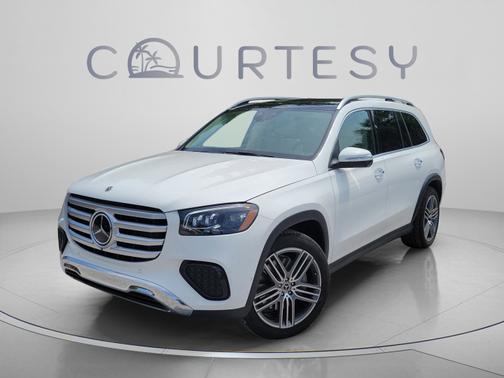 Polar White 2026 Mercedes-Benz GLS 450 4MATIC