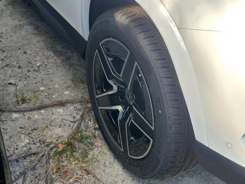 2026 Mercedes-Benz GLC 300 Base 4MATIC