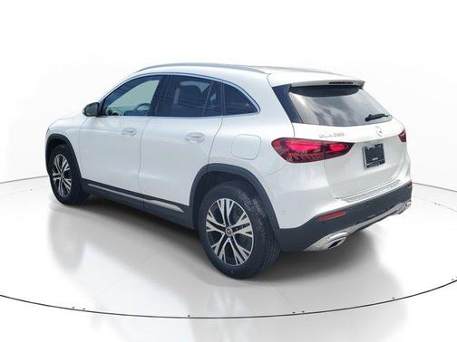 2025 Mercedes-Benz GLA 250 Base