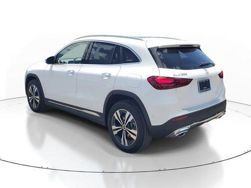 2025 Mercedes-Benz GLA 250 Base