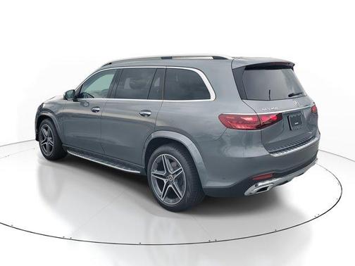 2026 Mercedes-Benz GLS 450 