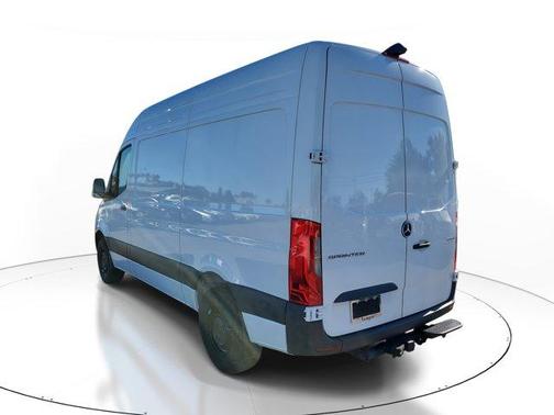 2025 Mercedes-Benz Sprinter 2500 Standard Roof