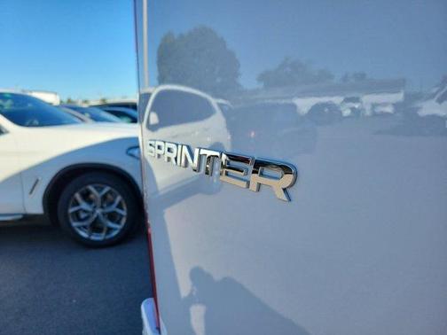 2025 Mercedes-Benz Sprinter 2500 Standard Roof