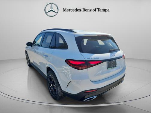 Polar White 2026 Mercedes-Benz GLC 300 4MATIC