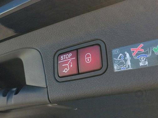 2026 Mercedes-Benz GLS 580 Base 4MATIC