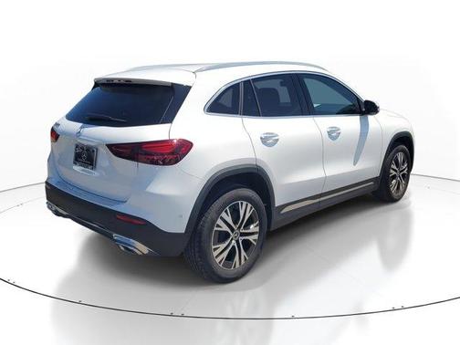2025 Mercedes-Benz GLA 250 Base