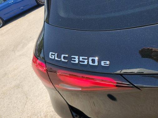 2025 Mercedes-Benz GLC 350e Base 4MATIC