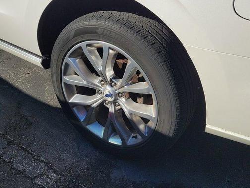 2019 Ford Expedition Platinum