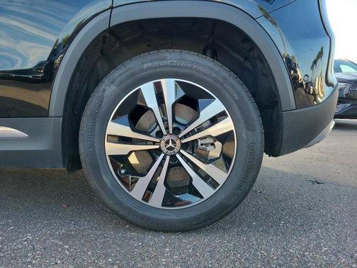 2025 Mercedes-Benz GLA 250 Base