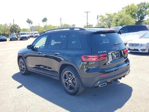 2024 Mercedes-Benz GLB 250 Base