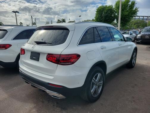 2022 Mercedes-Benz GLC 300 