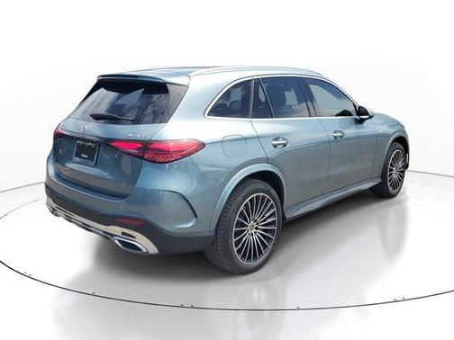 2025 Mercedes-Benz GLC 350e Base 4MATIC