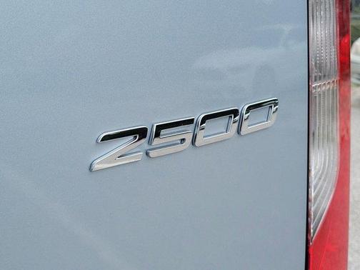 2025 Mercedes-Benz Sprinter 2500 Standard Roof