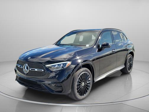 Black 2026 Mercedes-Benz GLC 300 4MATIC