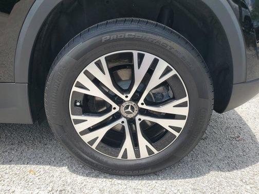 2025 Mercedes-Benz GLA 250 Base