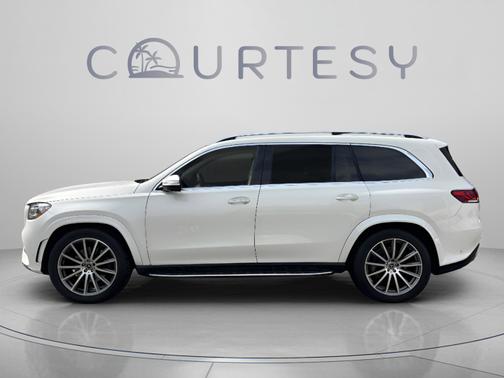 MANUFAKTUR Diamond White Metallic 2023 Mercedes-Benz GLS 580