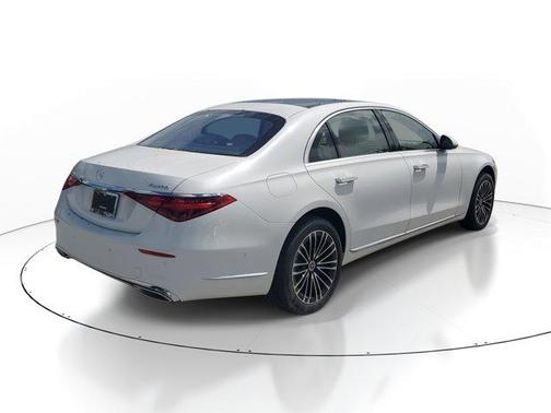 2026 Mercedes-Benz S-Class 580E
