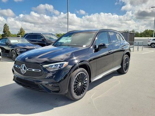 2026 Mercedes-Benz GLC 300 Base 4MATIC