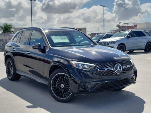 2026 Mercedes-Benz GLC 300 Base 4MATIC