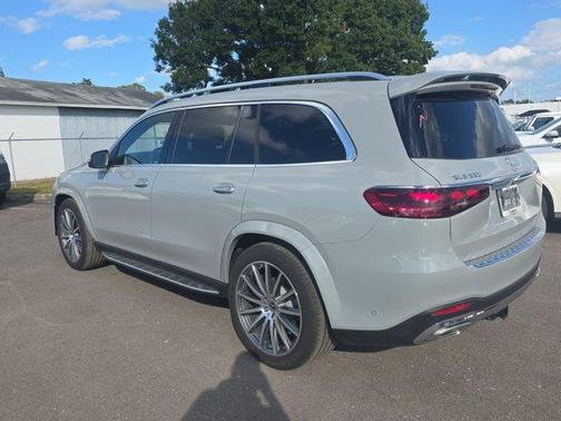 2025 Mercedes-Benz GLS 580 Base 4MATIC