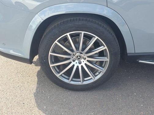 2025 Mercedes-Benz GLS 580 Base 4MATIC