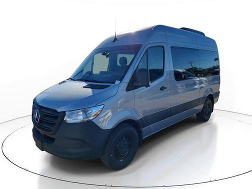 2025 Mercedes-Benz Sprinter 2500 144 WB Standard Roof Passenger
