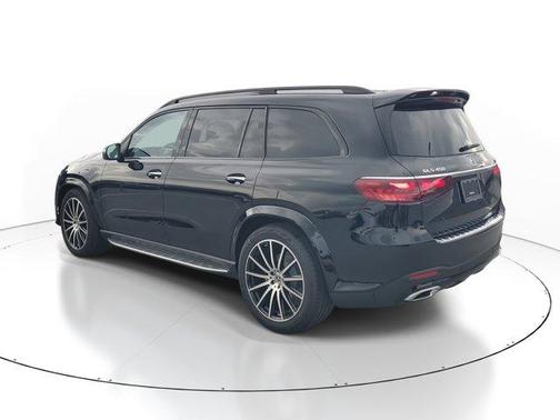 2026 Mercedes-Benz GLS 450 