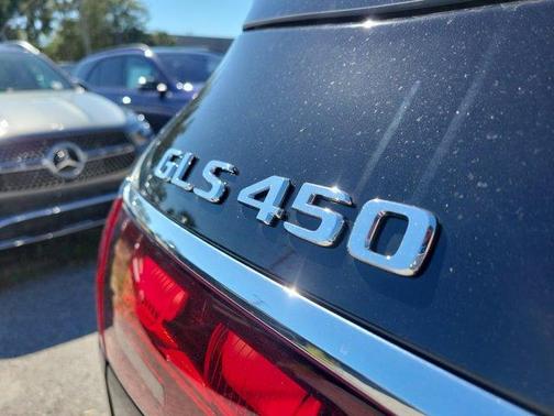 2026 Mercedes-Benz GLS 450 4MATIC