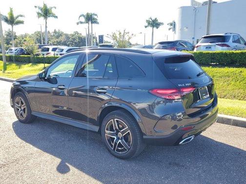 2025 Mercedes-Benz GLC 300 Base 4MATIC