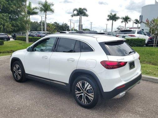 2025 Mercedes-Benz GLA 250 Base