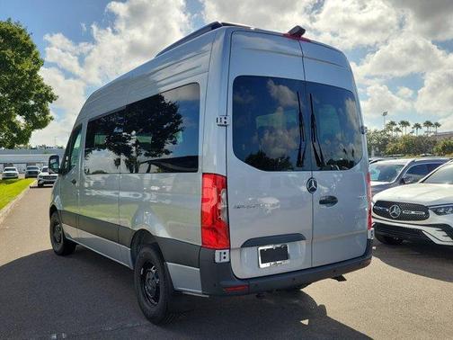 2025 Mercedes-Benz Sprinter 2500 144 WB Standard Roof Passenger