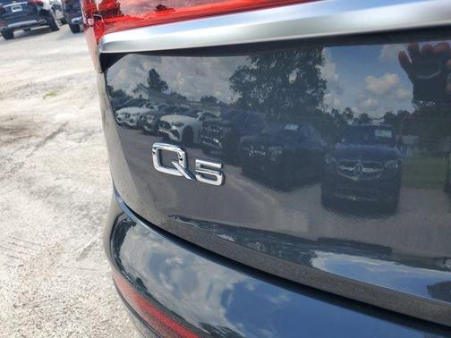 2021 Audi Q5 40 Premium Plus