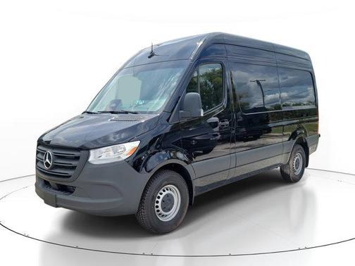 2025 Mercedes-Benz Sprinter 2500 Standard Roof