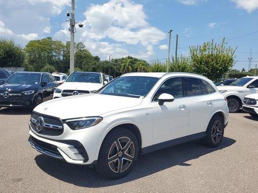 2025 Mercedes-Benz GLC 350e Base 4MATIC