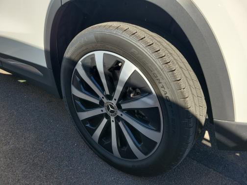 Polar White 2023 Mercedes-Benz GLA 250 4MATIC