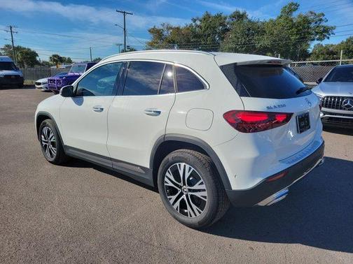 2025 Mercedes-Benz GLA 250 Base