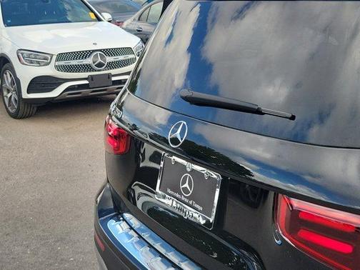 2025 Mercedes-Benz GLB 250 Base