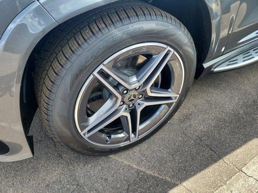 2026 Mercedes-Benz GLS 450