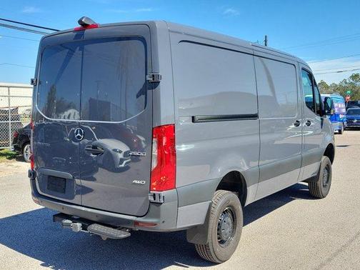 2025 Mercedes-Benz Sprinter 2500 144 WB
