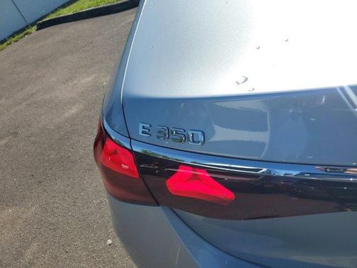 2025 Mercedes-Benz E-Class E 350